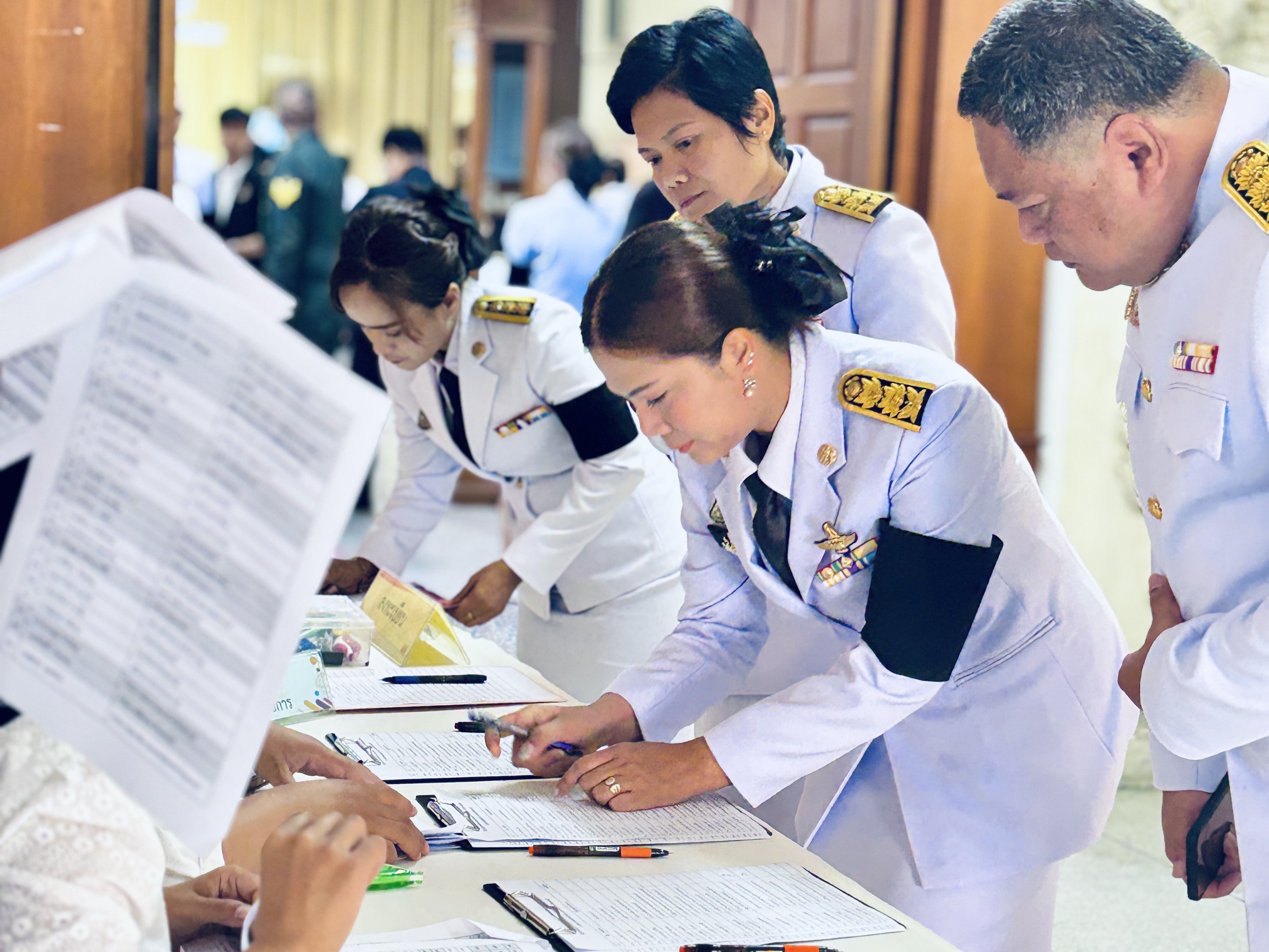 title - ปฏิรูปที่ดินจังหวัดเพชรบุรี พร้อมด้วย เจ้าหน้าที่ ส.ป.ก.เพชรบุรี ร่วมกิจกรรมเนื่องในโอกาสวันคล้ายวันประสูติสมเด็จพระเจ้าลูกยาเธอ เจ้าฟ้าทีปังกรรัศมีโชติ